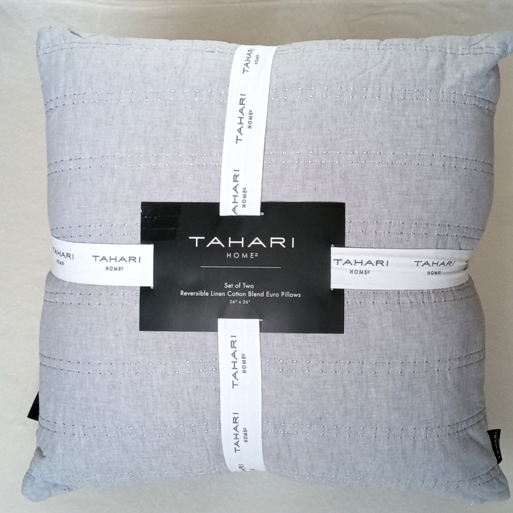 *Relisted* Tahari Home Set of 2 Euro Pillows Shams Pillow Inserts Chambray Blue - Picture 1 of 8